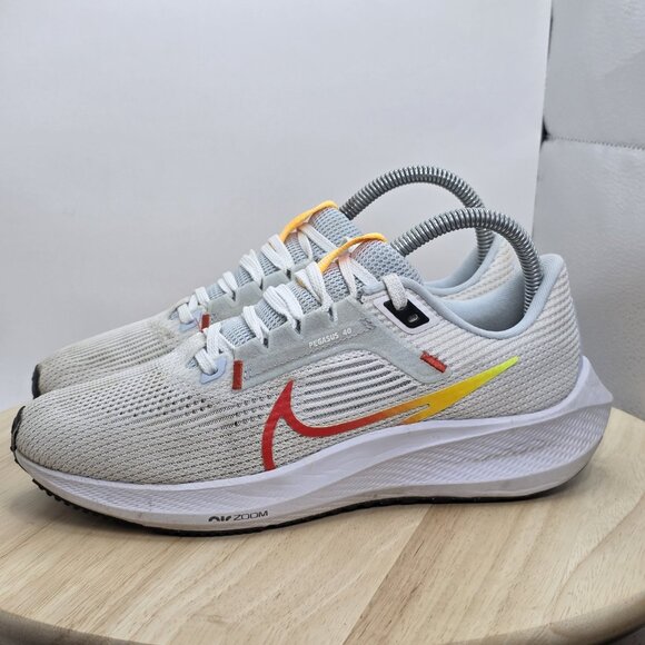 Nike Air Zoom Pegasus 40 White Laser Orange Womens Running Shoes Size 7 - Picture 1 of 9